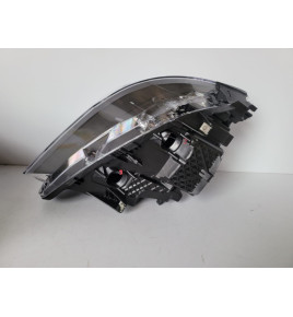 BMW 5 F10 LCI Lampa przednia Xenon skrętna L 12643