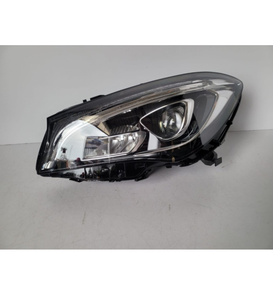 Mercedes CLA W117 Lift Lampa przednia LED L 12639