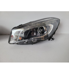 Mercedes CLA W117 Lampa...