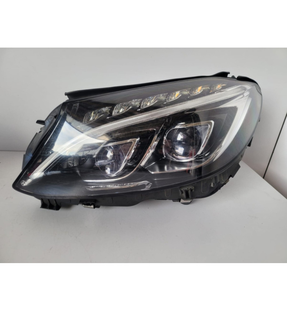 Mercedes C Klasa W205 Lampa FUL LED ILS Lewa 12671