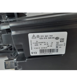 Volkswagen Touareg 7P Lampa przednia Xenon L 12679