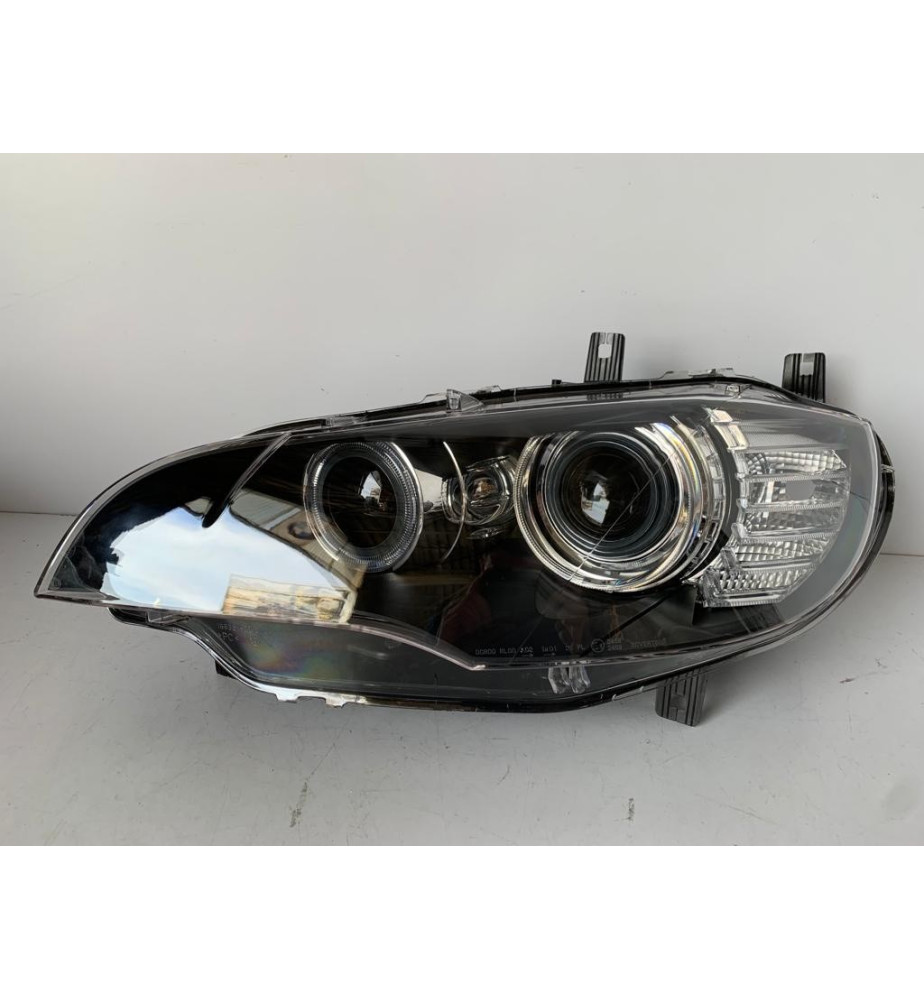 BMW X6 E71 Lampa przednia...