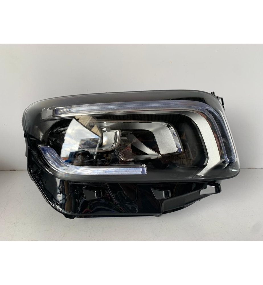 Mercedes GLB A247 Lampa przednia FULL LED R 12688