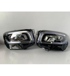Mercedes GLB A247 Lampa przednia FULL LED R 12688