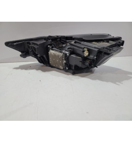 Audi A6 C8 4K Lampa przednia Full Led R - 12857