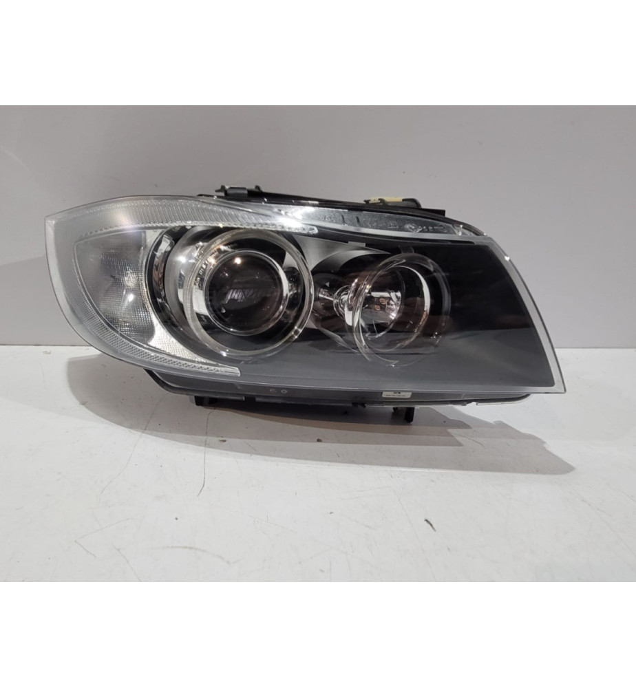 BMW 3 E90 E91 Lampa...