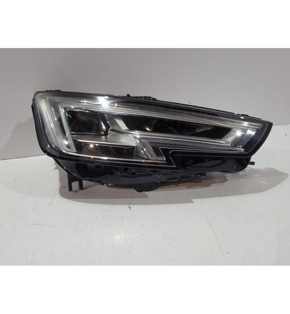 Audi A4 B9 Lampa przednia FULL LED Prawa - 12882