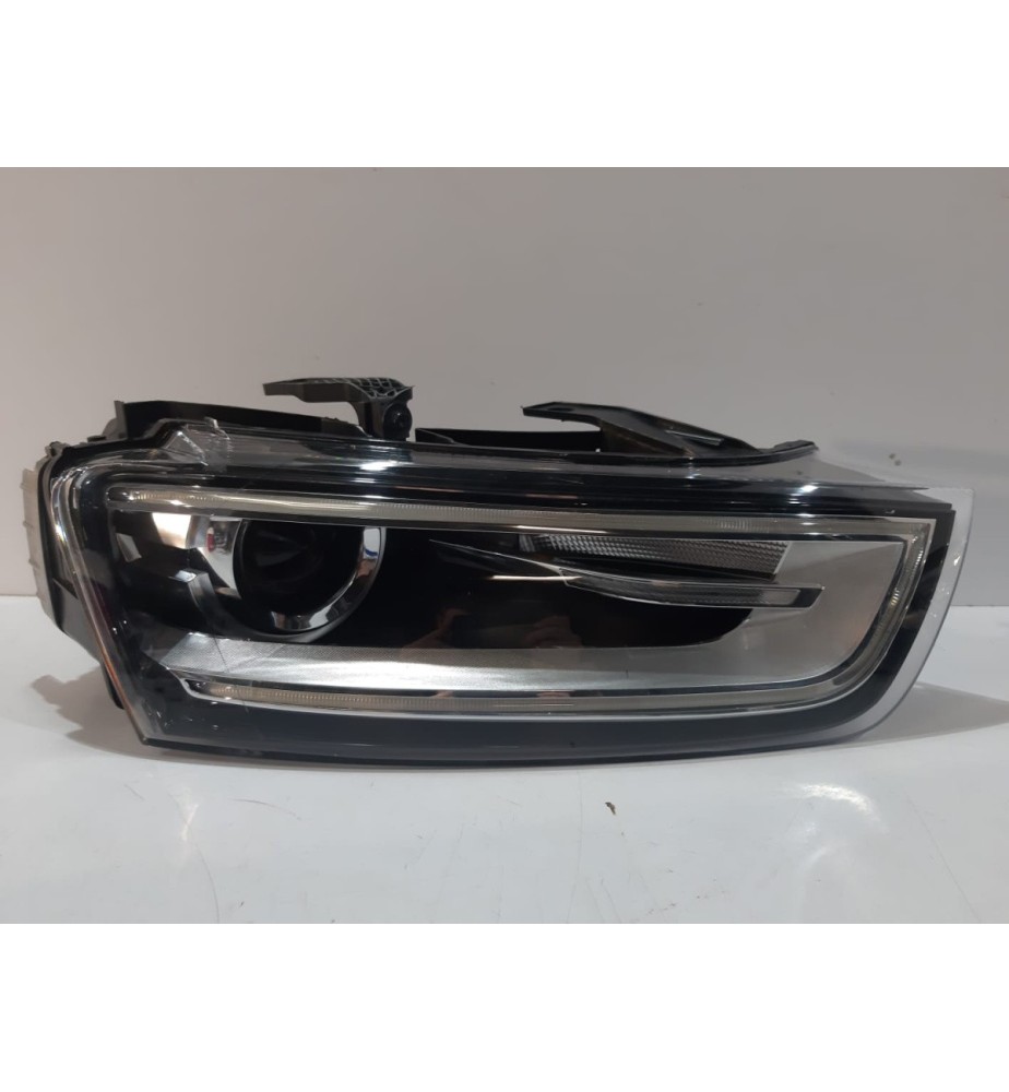 Audi Q3 8U0 Lampa przednia...