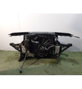 BMW X3 E83 Pas przedni kompletny - 12928