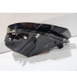 Audi A6 C8 4K Lampa przednia Full Led R - 12946