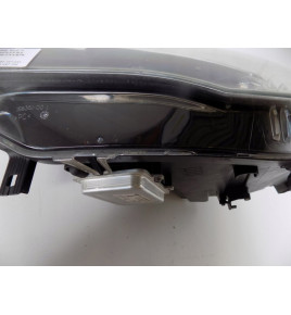 BMW X6 E71 Lampa przednia Xenon L - 2484