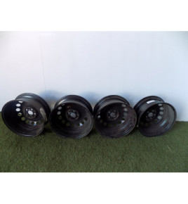 VW GOLF 4 -Komplet felg Stalowych 16 cali - 2635