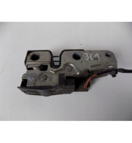 VW Passat B6 - Zamek Maski - 2212