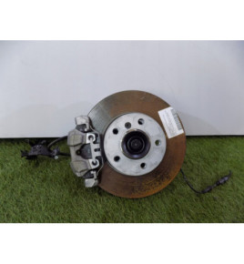 BMW 2 F22, F23 Zwrotnica Przednia - Prawa - 4656