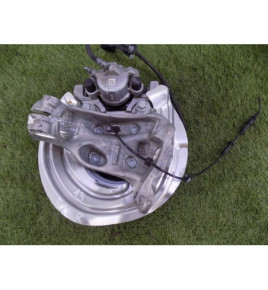 BMW 2 F22, F23 Zwrotnica Przednia - Prawa - 4656