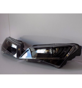 Skoda Superb 3V1 Komplet Lamp Przednich L/R - 0151