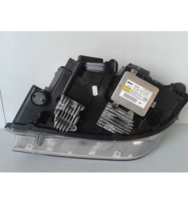BMW X1 E84 LCI LIFT Lampa XENON Prawa -