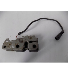 VW Golf 5 VW JETTA - Zamek Maski- 2226