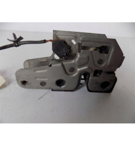 VW Polo - Zamek Maski - 2190