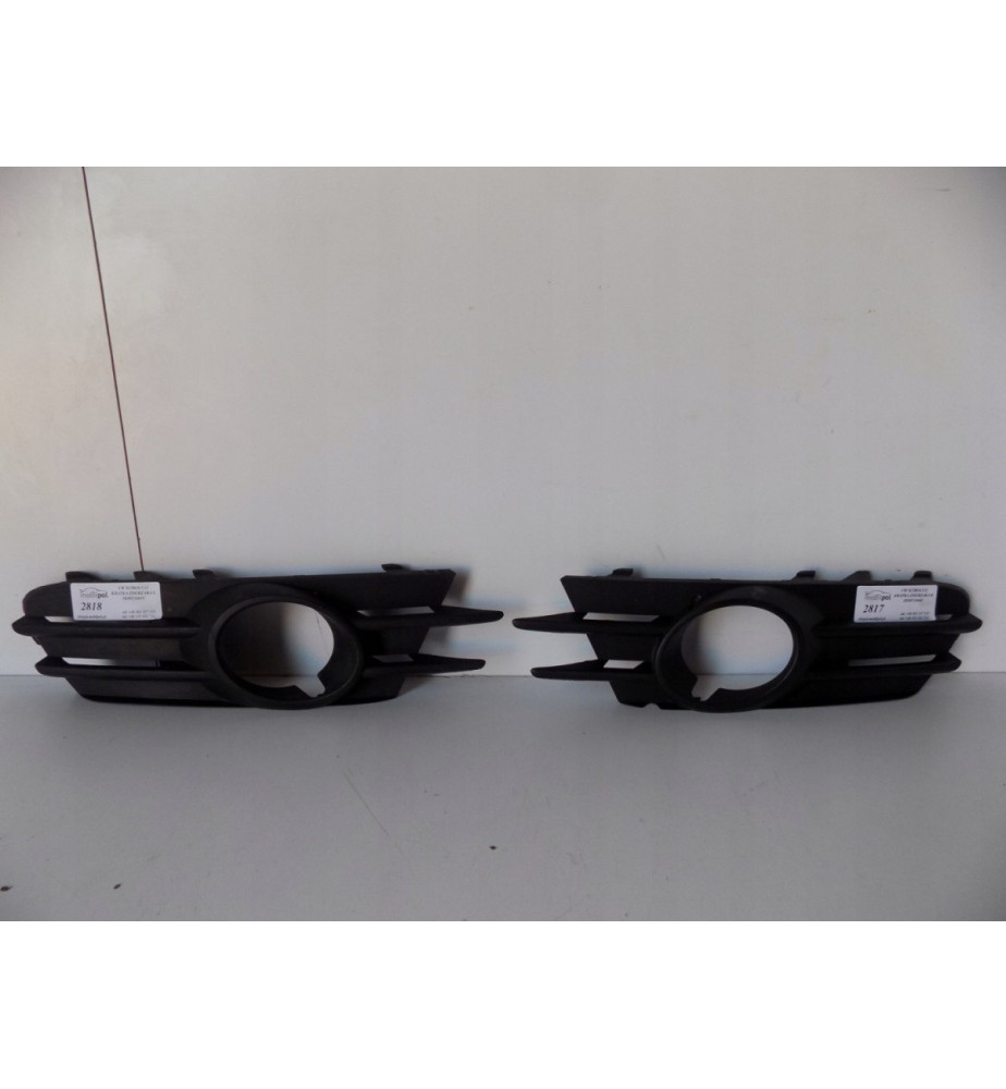 VW SCIROCCO - Kratka Zderzaka Prawa - 2817