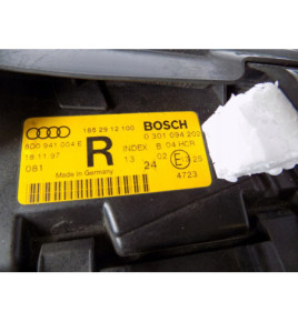 Audi A4 - Lampa Prawa - 2509