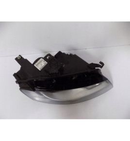 Audi A4 - Lampa Prawa H7 - 5191