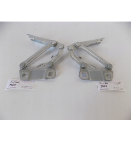 Mercedes W164 ML W251 - Zawias Maski Prawy - 2899