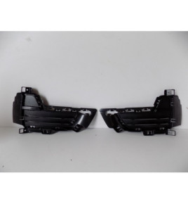 BMW X5 F15 Kratka Zderzaka Prawa - 3778