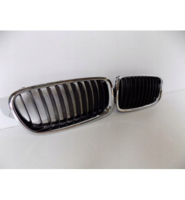 BMW 3 F30/31 Komplet Nerki / Grill zderzaka - 3821