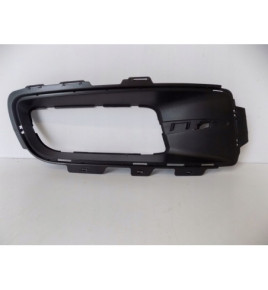 BMW X5 E70 Ramka Kratki Zderzaka Prawa - 3831