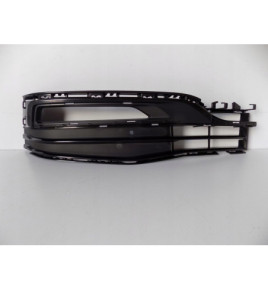 BMW 5 G30/G31 Kratka Wlotu Powietrza Prawa - 3853