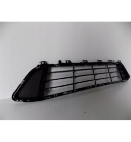 BMW X1 F48/F49 Kratka Zderzaka Środkowa - 3981