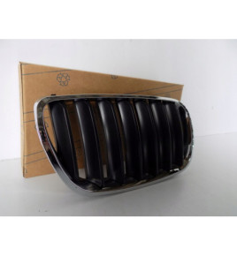 BMW X3 E83 LCI Nerka/Kratka Zderzaka Prawa - 3998