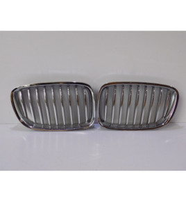 BMW 5 F07 GT LCI Nerka / Grill Zderzaka - 4107