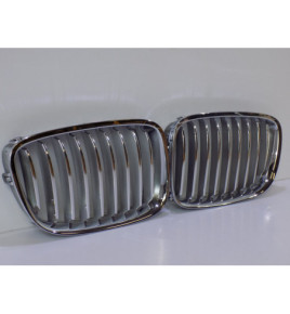BMW 5 F07 GT LCI Nerka / Grill Zderzaka - 4107