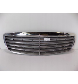 Mercedes W211 E Klasa ATRAPA / GRILL - 0830
