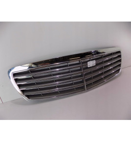 Mercedes W211 E Klasa ATRAPA / GRILL - 0830