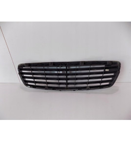 Mercedes W211 E Klasa ATRAPA / GRILL - 0830