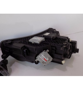Skoda Superb 3V1 Komplet Lamp Przednich L/R - 0151