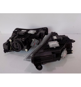 Skoda Superb 3V1 Komplet Lamp Przednich L/R - 0151