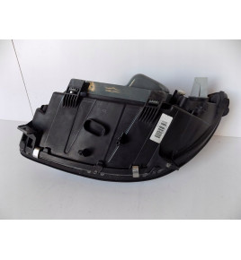 Mercedes VITO LIFT LAMPA przednia H7 - 0122