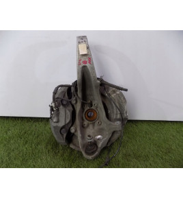 BMW 5 F10 F11 X-Drive Zwrotnica przednia L - 4650