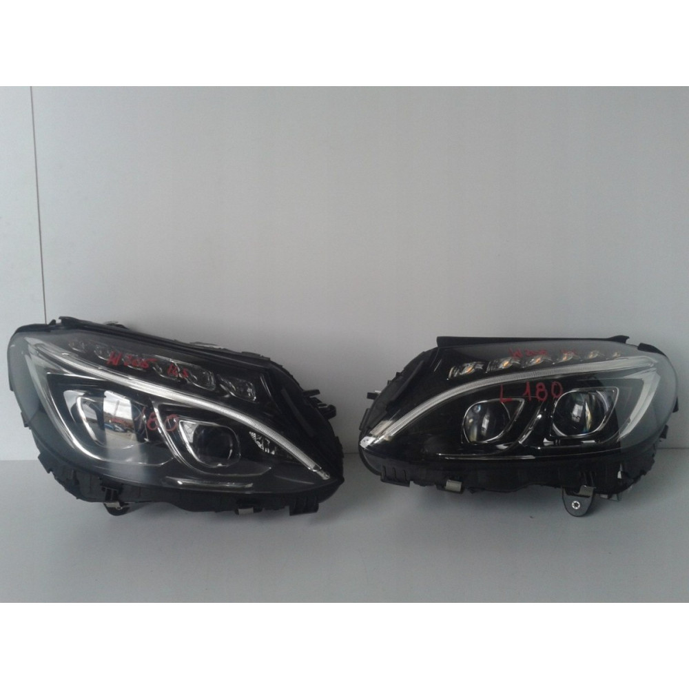 Mercedes C Klasa W205 Lampy...