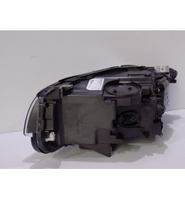 BMW 5 F10 LCI Lampa Bi-xenon nieskrętna R - 5884