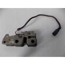 VW Golf 5 VW JETTA - Zamek Maski- 2226