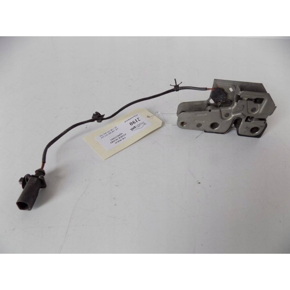 VW Polo - Zamek Maski - 2190