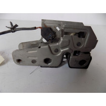 VW Polo - Zamek Maski - 2190