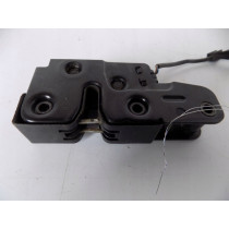 Audi A4, A5, Q5 - Zamek Maski - 2192