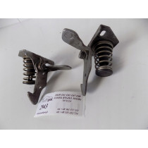 BMW 1 E81 E82 E87 E88 - Zamek Rygiel Maski - 2943