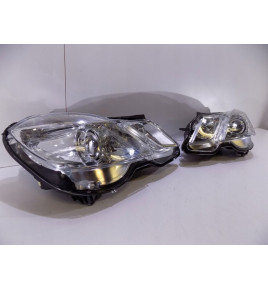 Mercedes E Klasa W212 Lampa Xenon R - 5870
